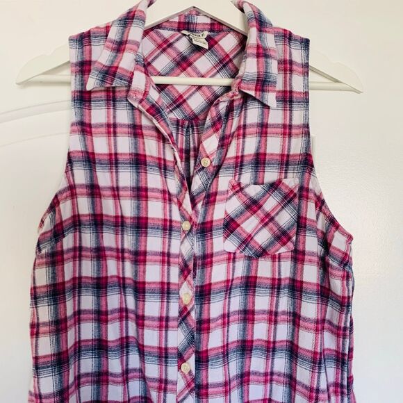 Forever 21 Red, Navy & White Plaid Flannel Button-Down Tunic Tank Shirt | Size L - Picture 3 of 10